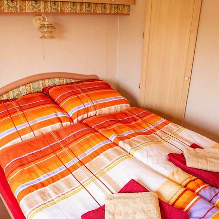 Mobilheimy Camp Dlouha Mile Otel Rozmital pod Tremsinem Dış mekan fotoğraf